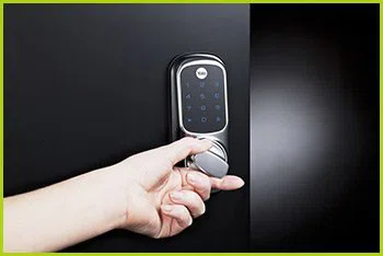 Expert Locksmith Services Chicopee, MA 413-248-8904 - 11-business-locksmiths