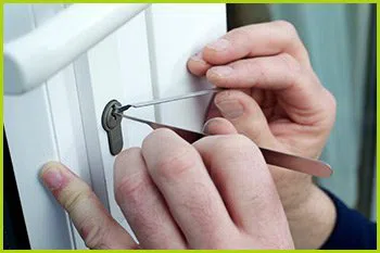 Expert Locksmith Services Chicopee, MA 413-248-8904 - 16-emergency-locksmiths