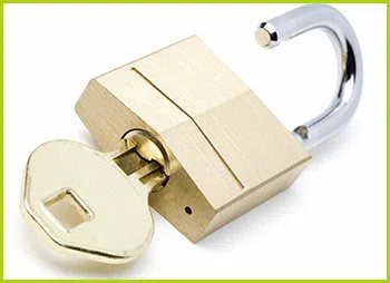 Expert Locksmith Services Chicopee, MA 413-248-8904 Expert Locksmith Services Chicopee, MA 413-248-8904 - 2-lock-key